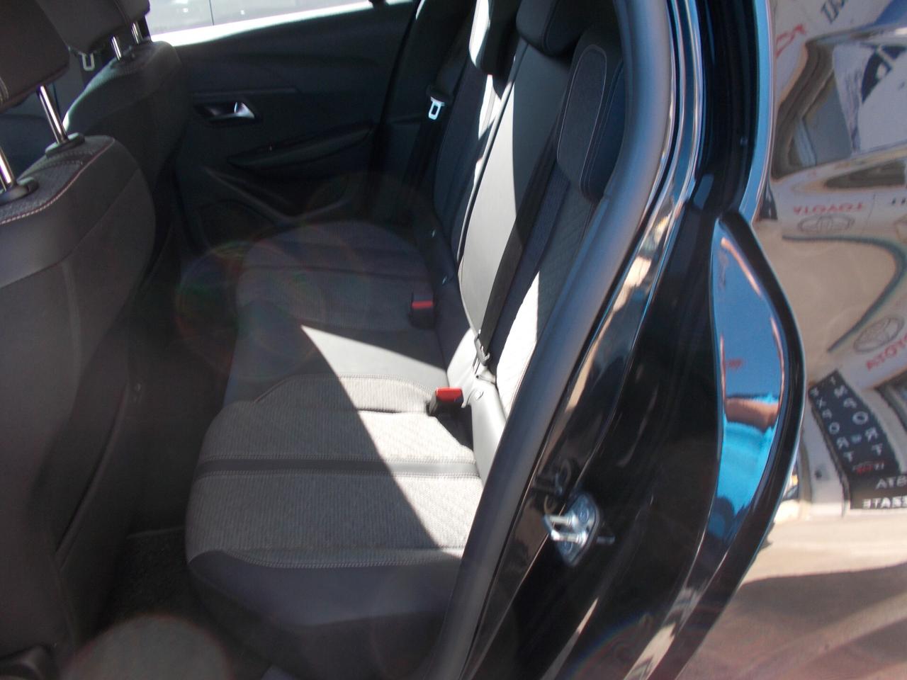 Peugeot 208 PureTech 100 Stop&Start 5 porte Allure