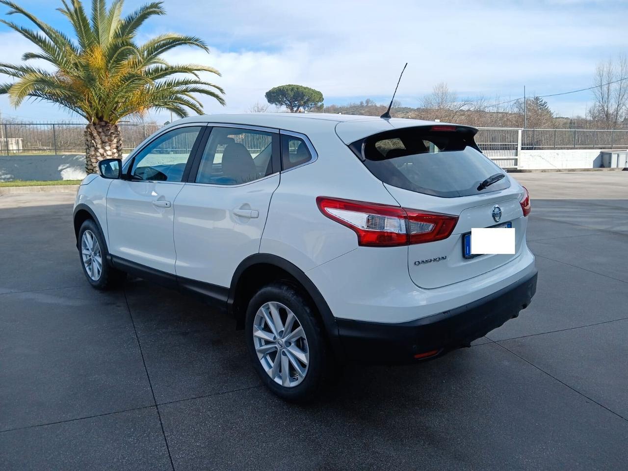 Nissan Qashqai 1.6 dCi 131cv 2WD Tekna 2015