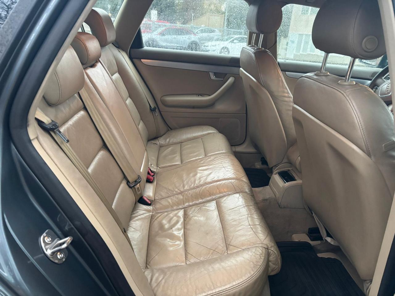 Audi A4 1.9 TDI Avant Top