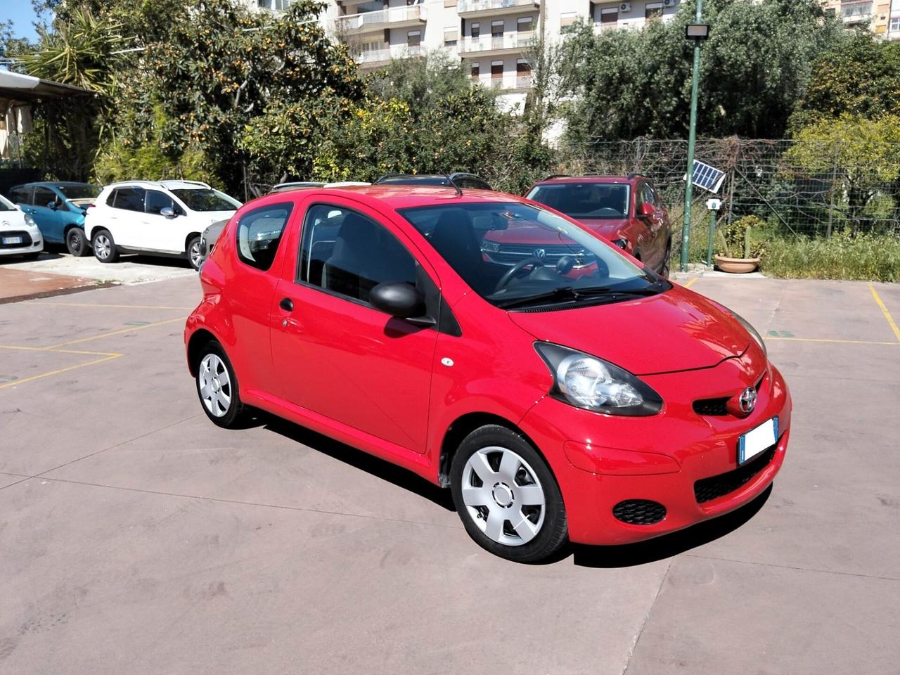 TOYOTA AYGO 998 CLIMA 12 MESI DI GARANZIA