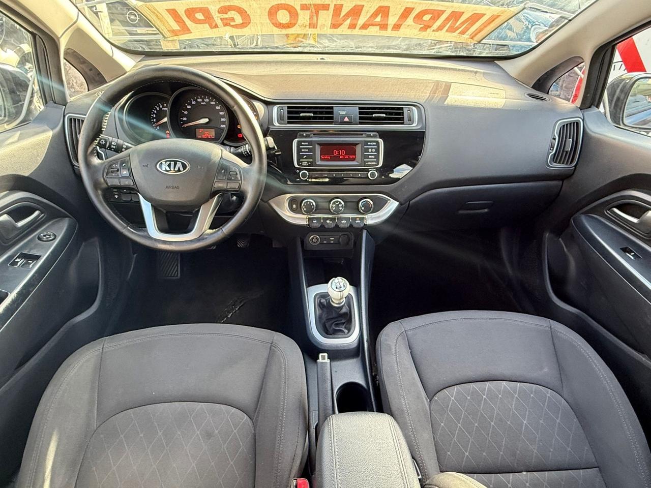 Kia rio 1,2 GPL 2016 180,000km certificati
