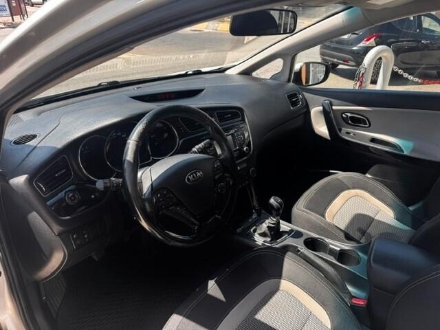 Kia Ceed cee'd 1.4 CRDi 5 porte Cool