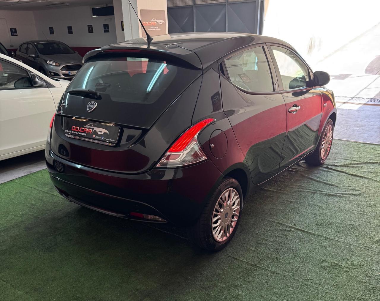 Lancia Ypsilon 1.2 69 CV 5 porte 130000 Chilometri