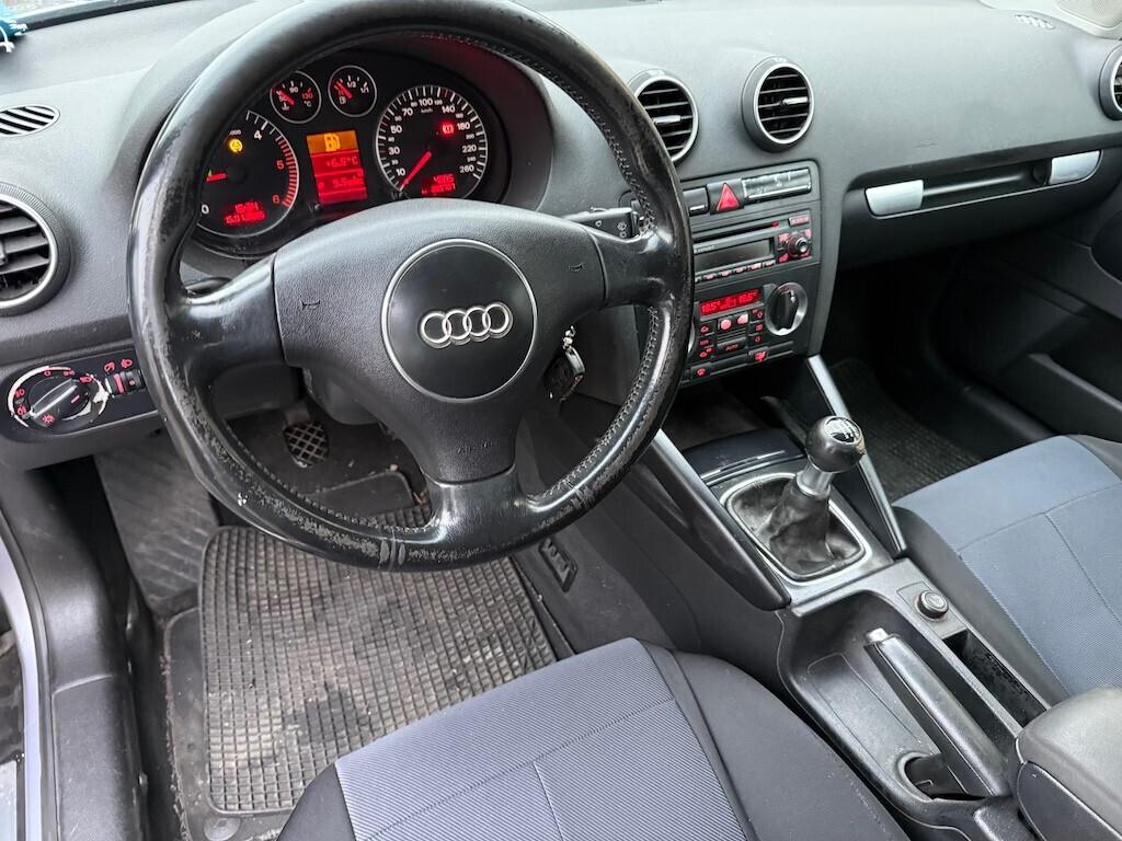 Audi A3 2.0 16V TDI Attraction