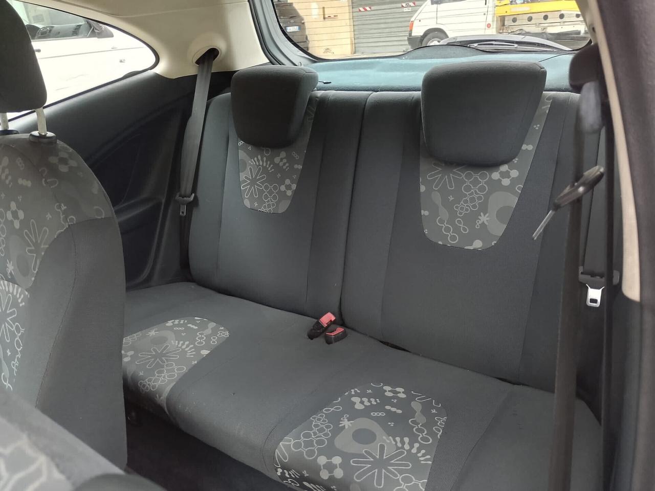 Ford Ka 1.3 TDCi 75CV Titanium 2009