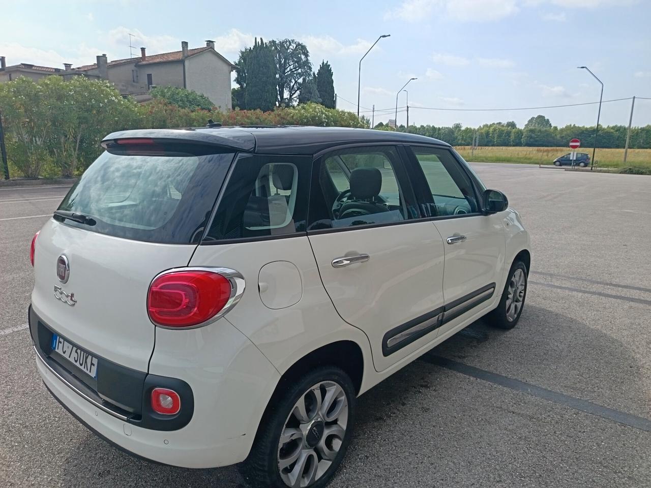 Fiat 500L 0.9 TwinAir Turbo Natural Power Lounge
