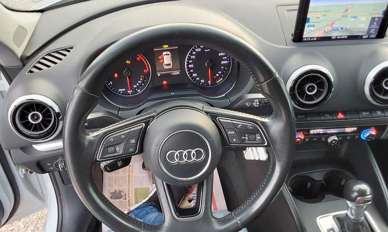 Audi A3 SPB 1.6 TDI S tronic Sport