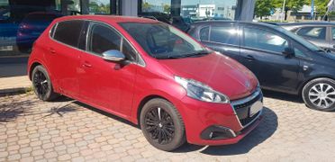 Peugeot 208 PureTech 82 5 porte Allure OK NEO PATENTATI