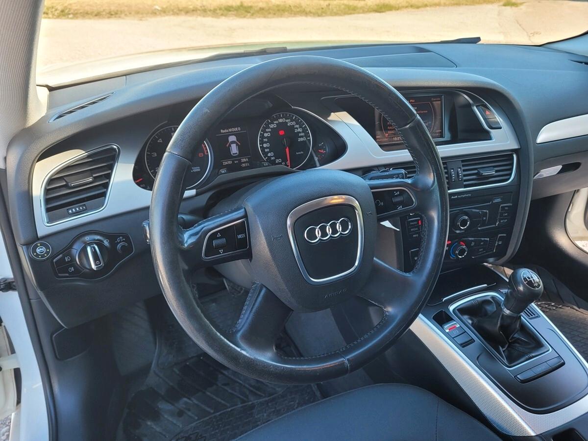 Audi A4 1.8 TFSI 120 CV Ambiente GPL
