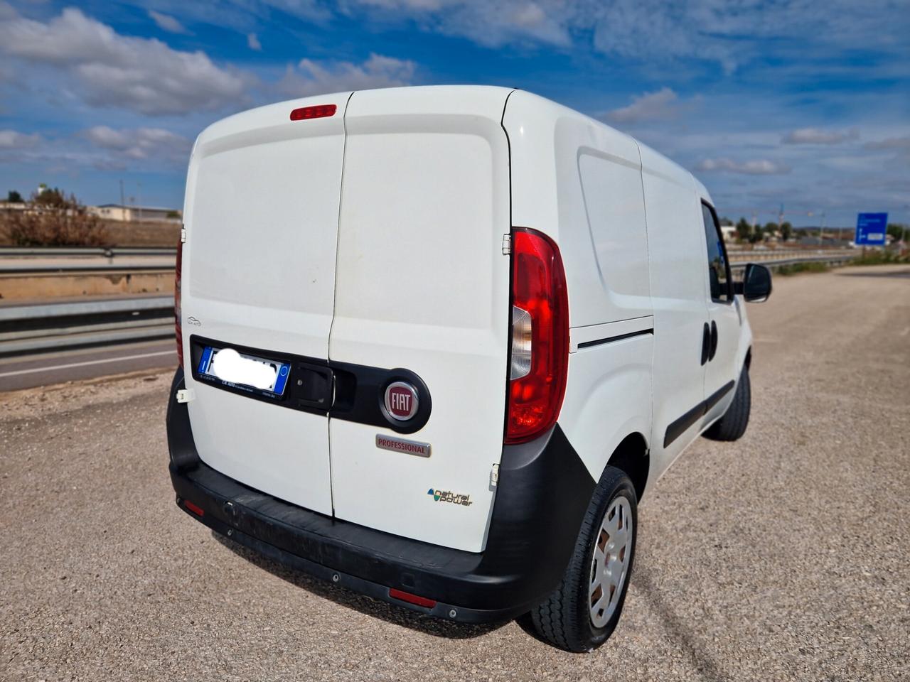 Fiat Doblo Doblò 1.4 T-Jet Natural Power PC-TN Cargo Lamier. SX 3 posti