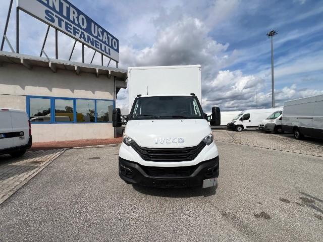 Iveco DAILY 70C18HA8/P BOX + SPONDA