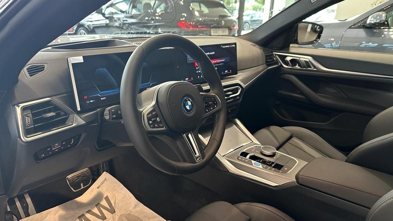 BMW i4 M50