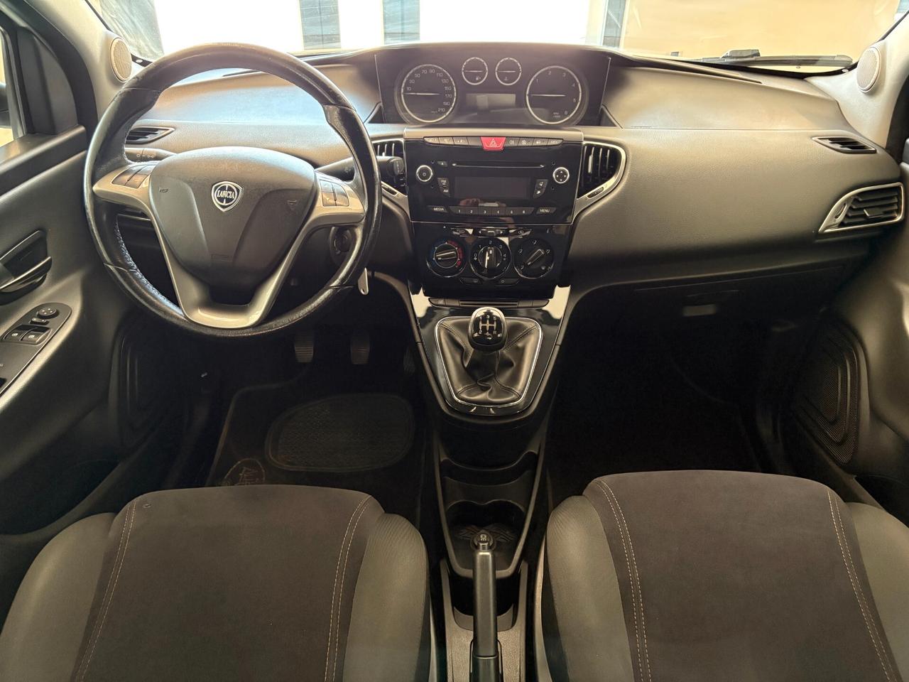 Lancia Ypsilon 1.3 MJT 16V 95 CV 5 porte S&S Gold