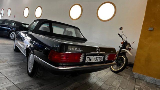 MERCEDES-BENZ SL 300 SL Roadster-conservata-tutti tagliandi Mercedes