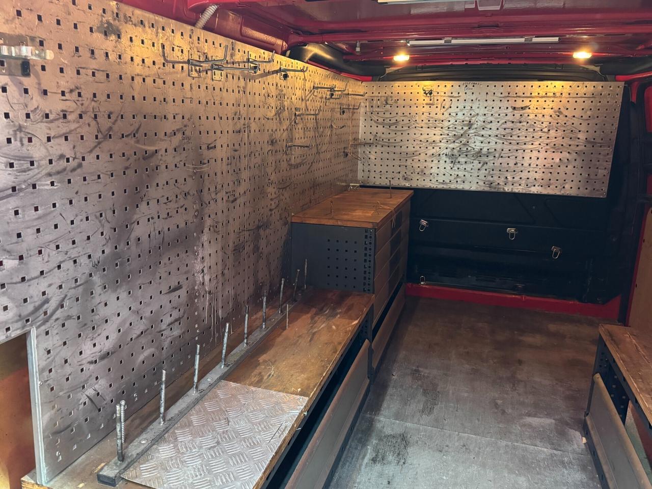 Ford Transit Custom 340 2.0 TDCi 130 PC Furgone Trend