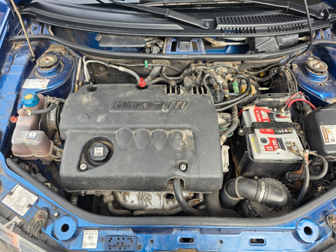 Fiat Punto 1.9 JTD 3 porte ELX con 251.000km Neopatentati ok