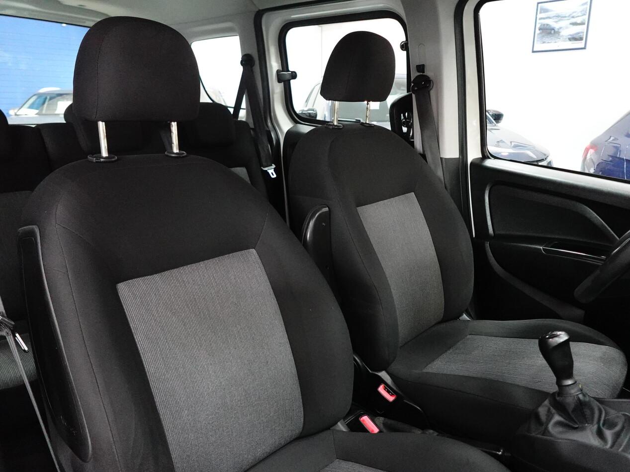 Fiat Doblò 1.3 MJT 95 CV COMBI N1 PORTATA 659 Kg