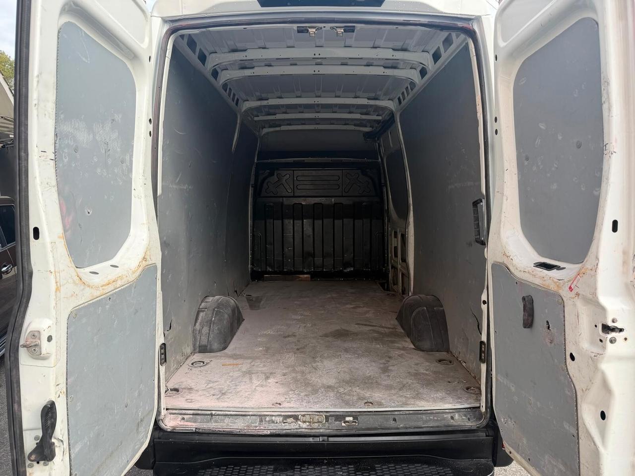 Iveco Daily 2.3 136Cv -Diesel - Cambio automatico