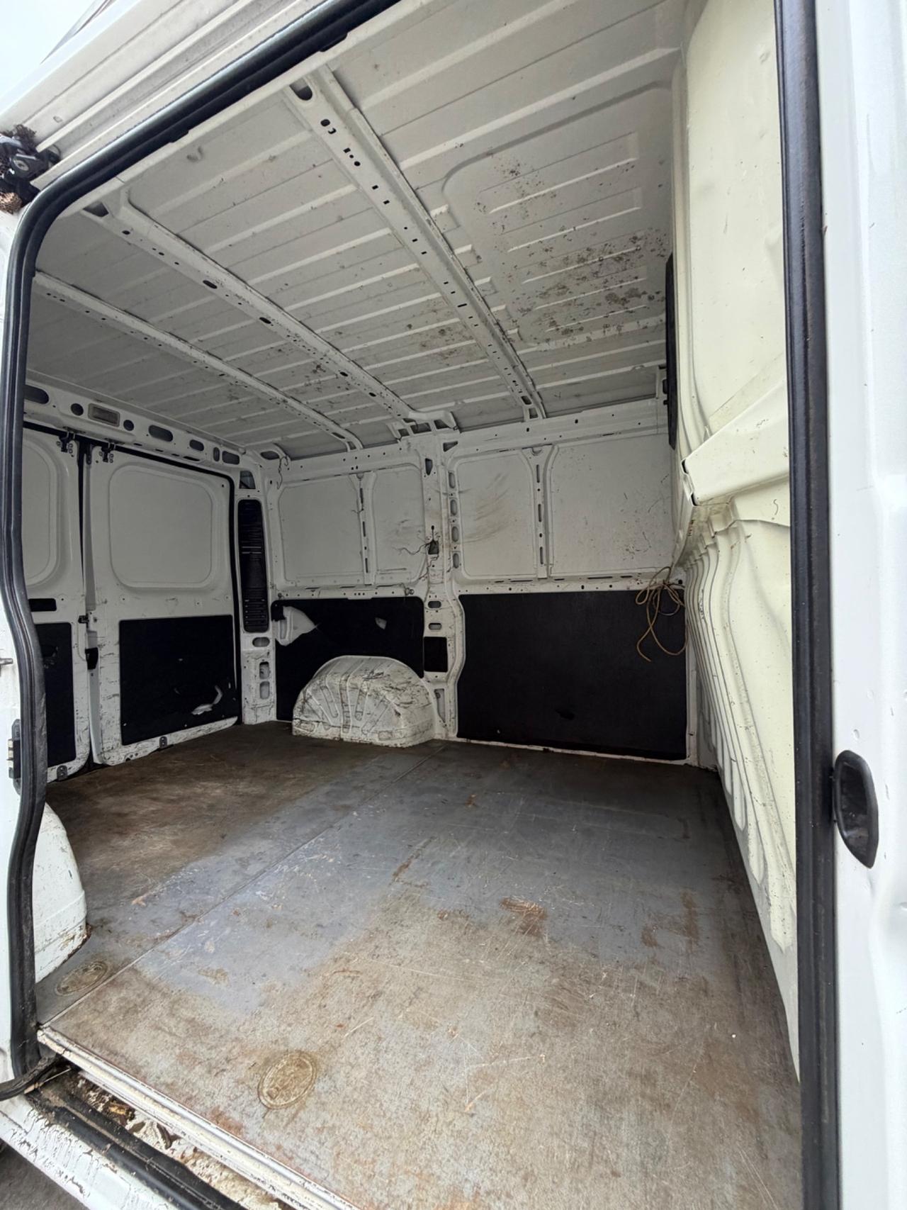 Peugeot Boxer 328 2.0 BlueHDi PC-TN Furgone