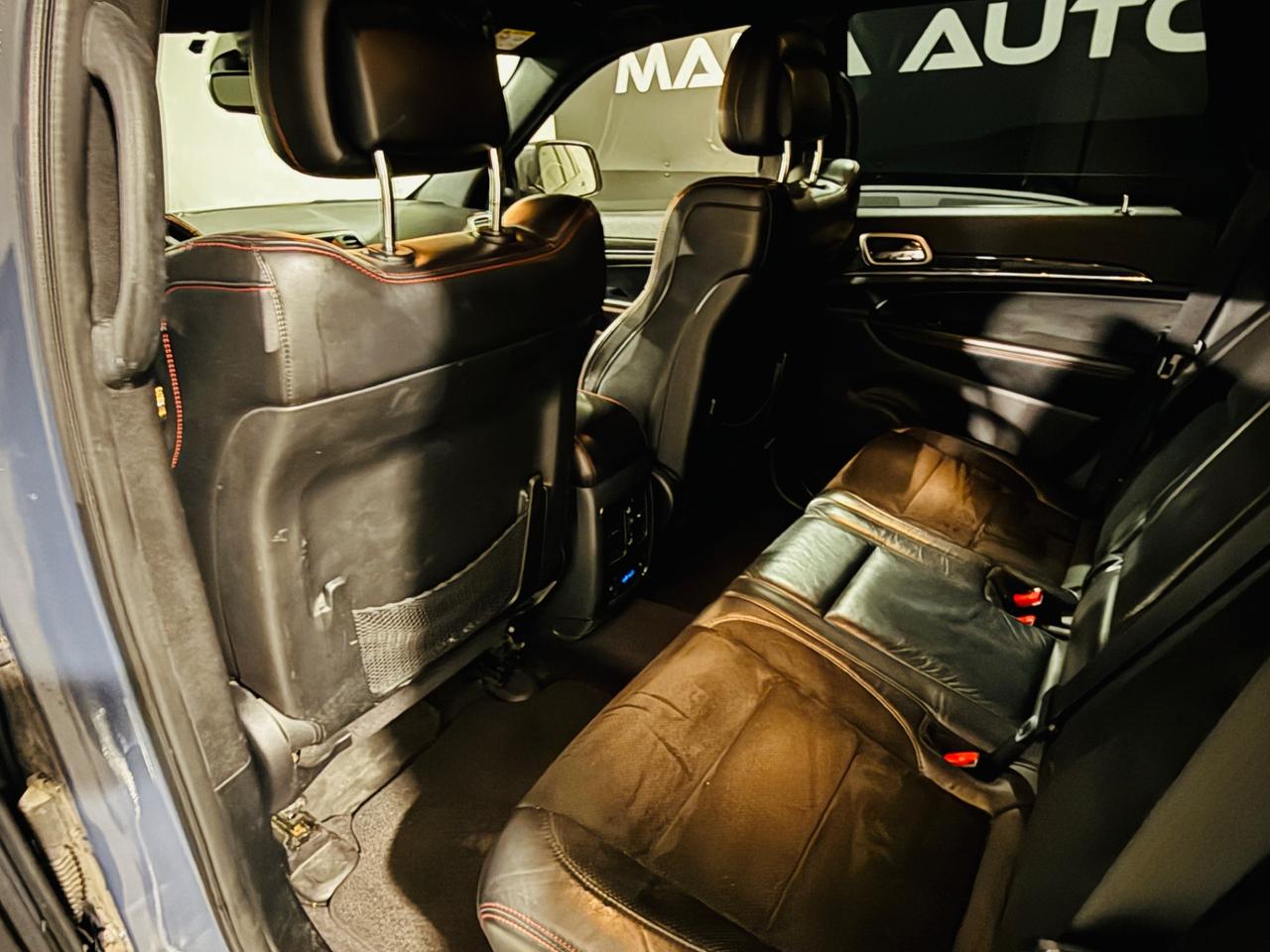 Grand Cherokee 2018 3.0 crd V6 Summit s*