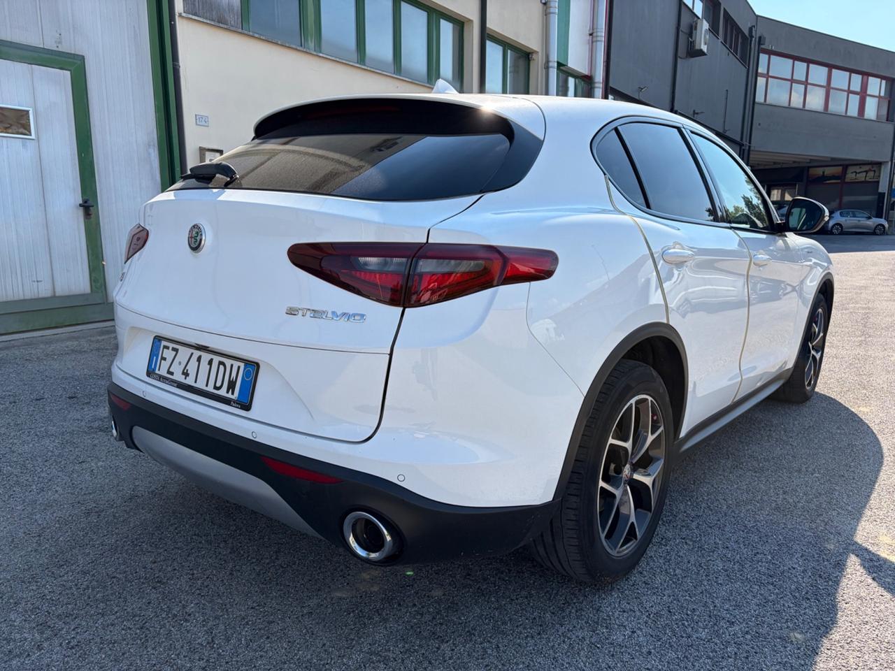 Alfa Romeo Stelvio 2.2 Turbodiesel 210 CV AT8 Q4 Business