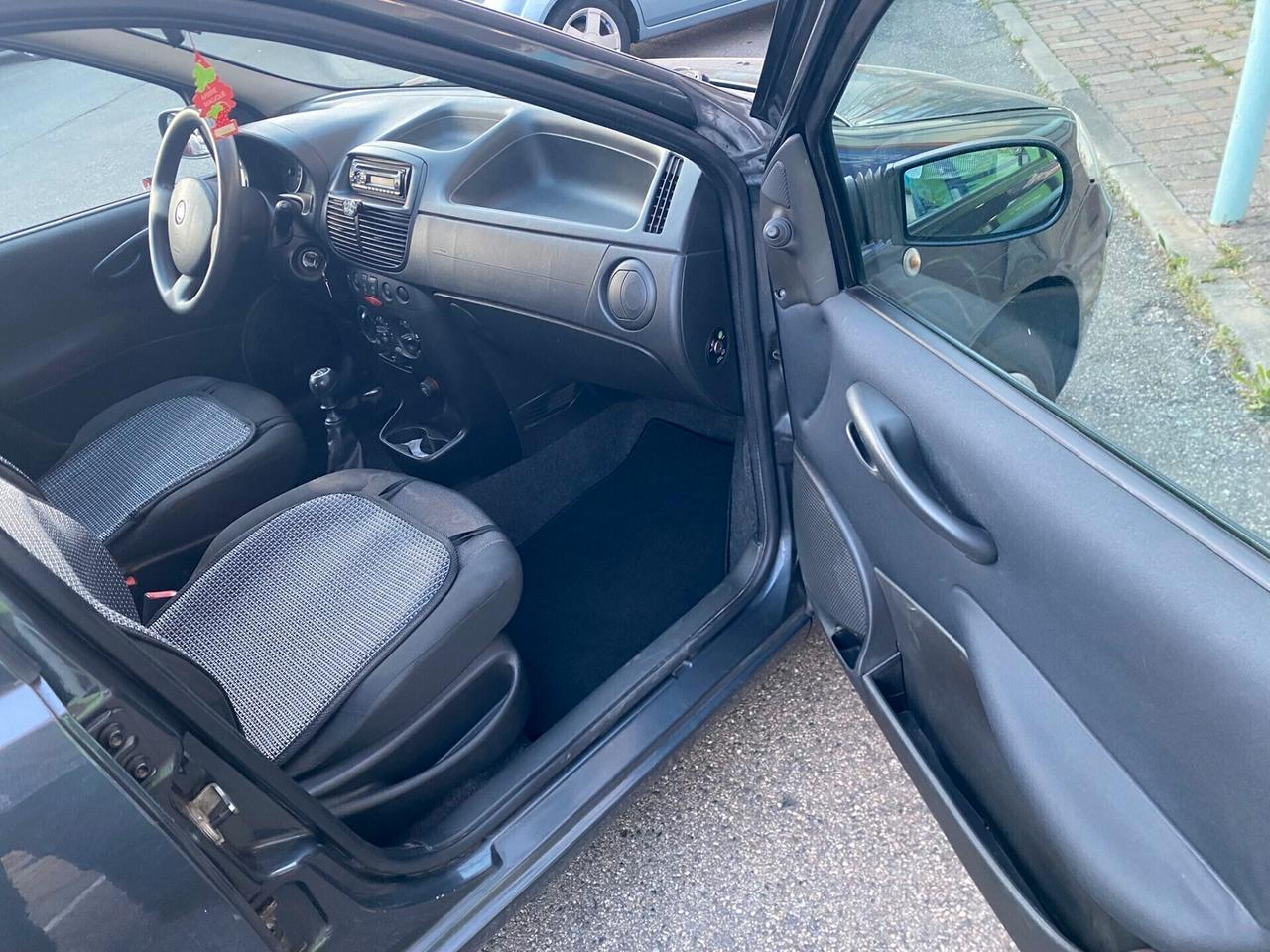 Fiat Punto 1.2 Benzina Euro4 CLIMA – NEOPATENTATI - GARANZIA