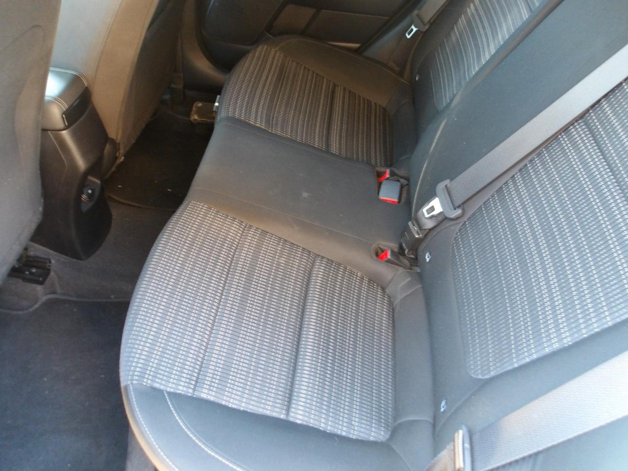 KIA STONIC 1.0 HYBRID-RETROC-28.000 KM-2021