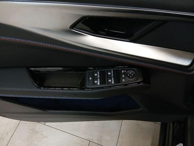 Renault Rafale 1.2 e-Tech phev atelier Alpine 4x4 300cv auto