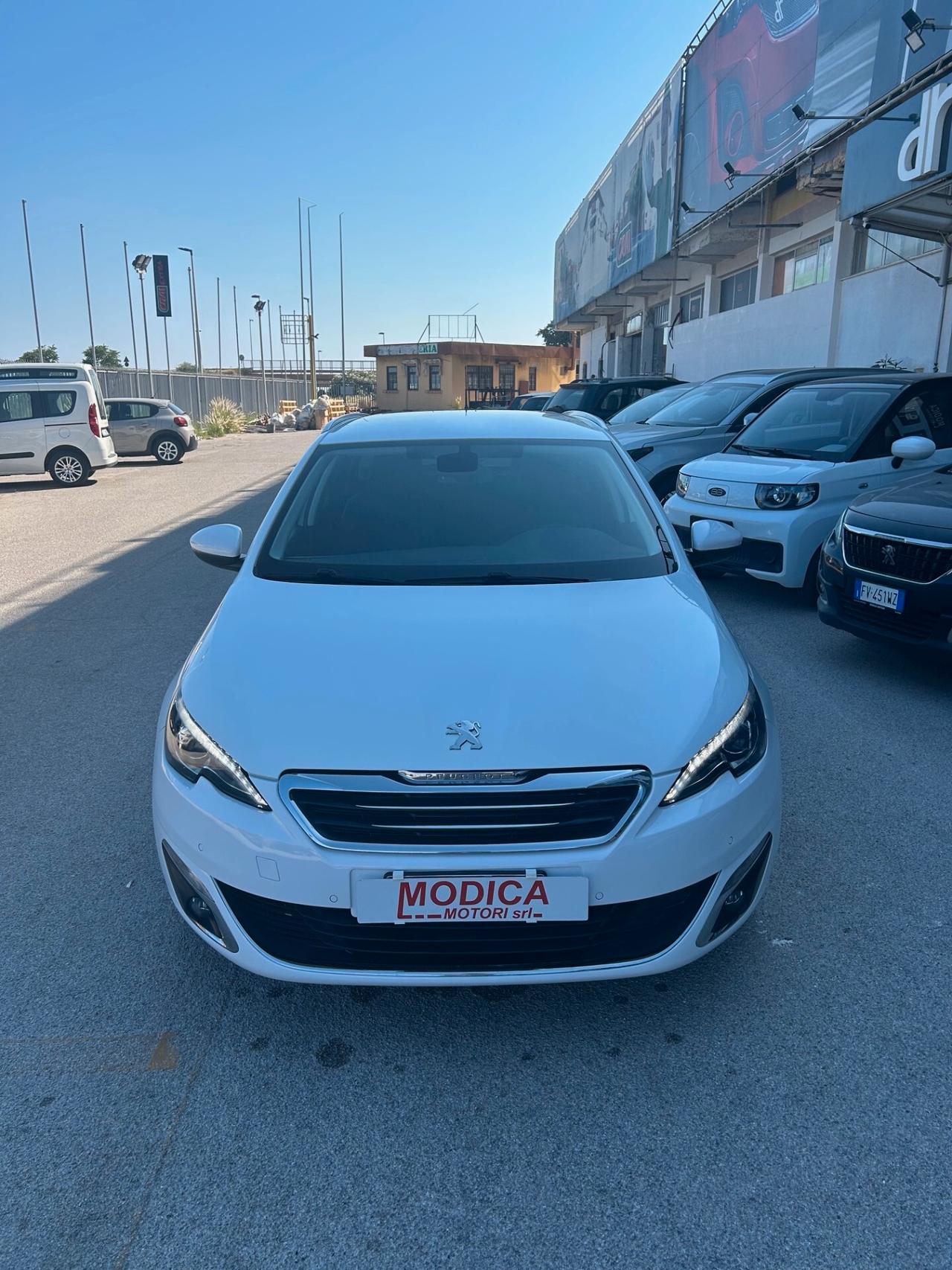 Peugeot 308 BlueHDi 150 S&S SW Allure