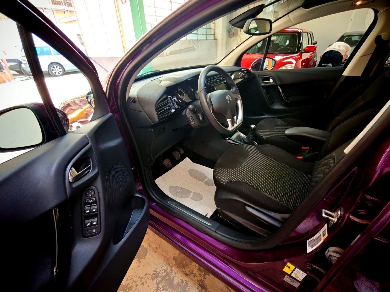Citroen C3 1.2 Exclusive Pochi Km