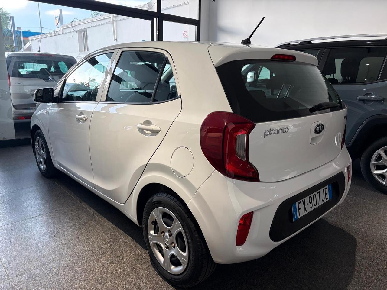 Kia Picanto 1.0 12V EcoGPL 5 porte Cool