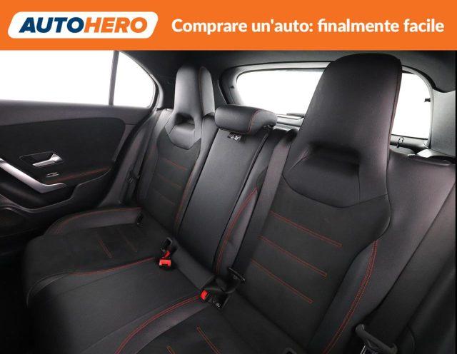 MERCEDES-BENZ A 180 d Automatic Premium