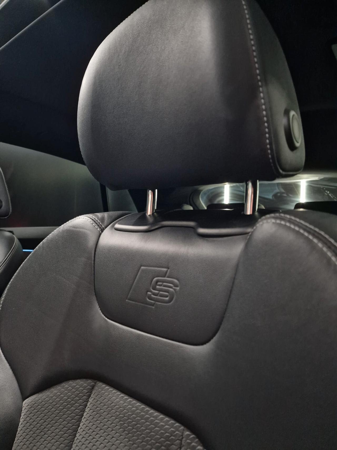 Audi Q8 TDI 286CV quattro tiptronic 3.0