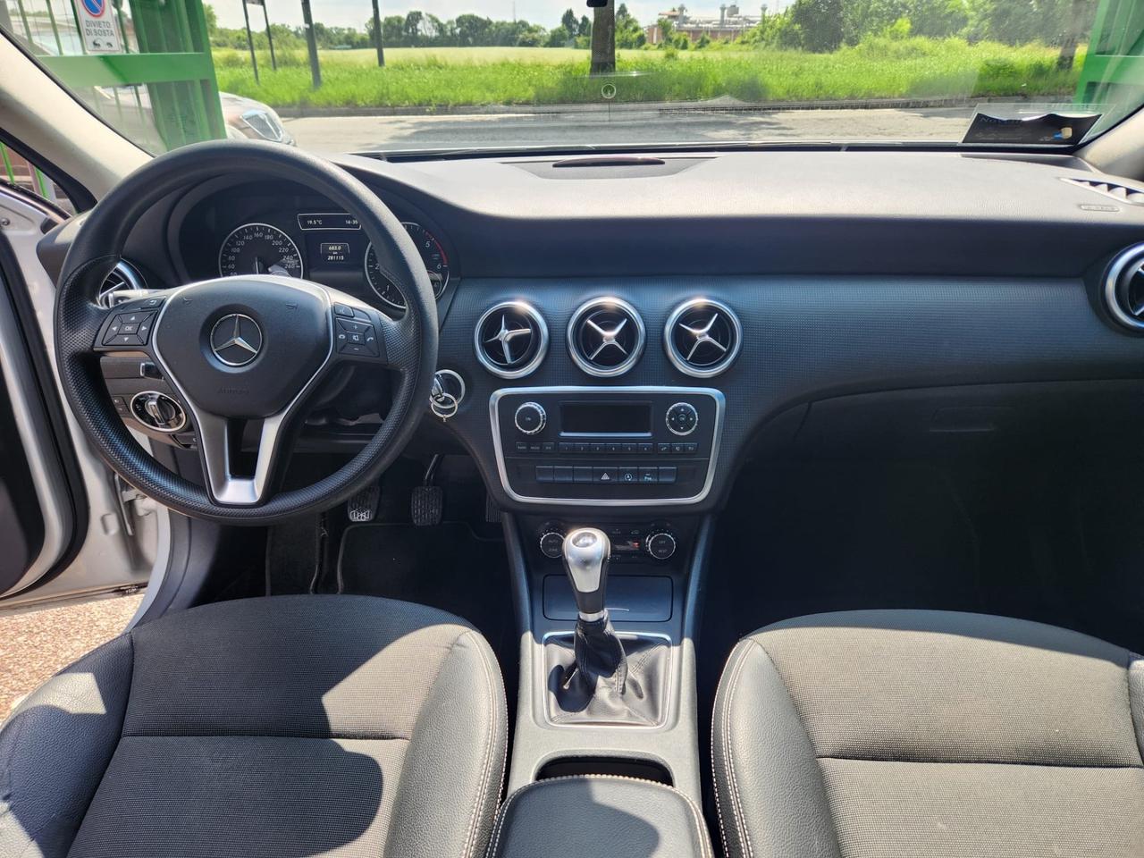 Mercedes-benz A 180 CDI Dark Night Edition