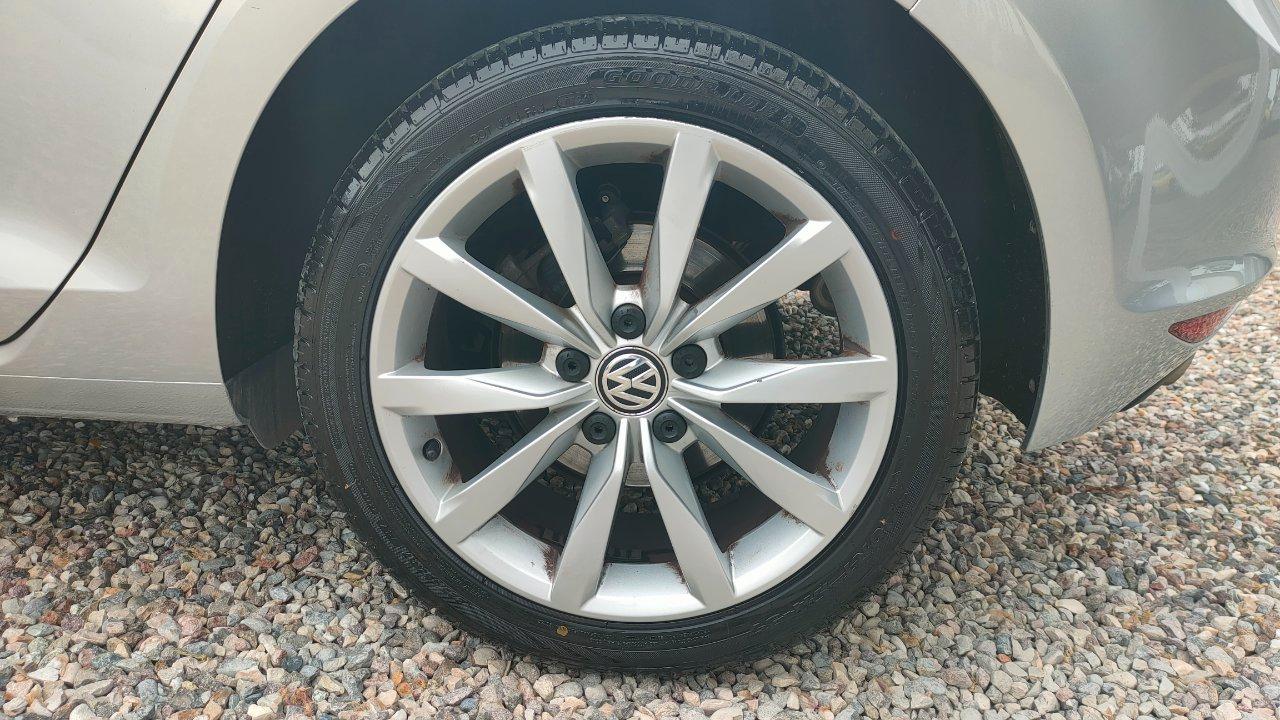 Volkswagen Golf 5 Porte Golf 5p 1.6 tdi 110 CV Highline DSG 127.000KM
