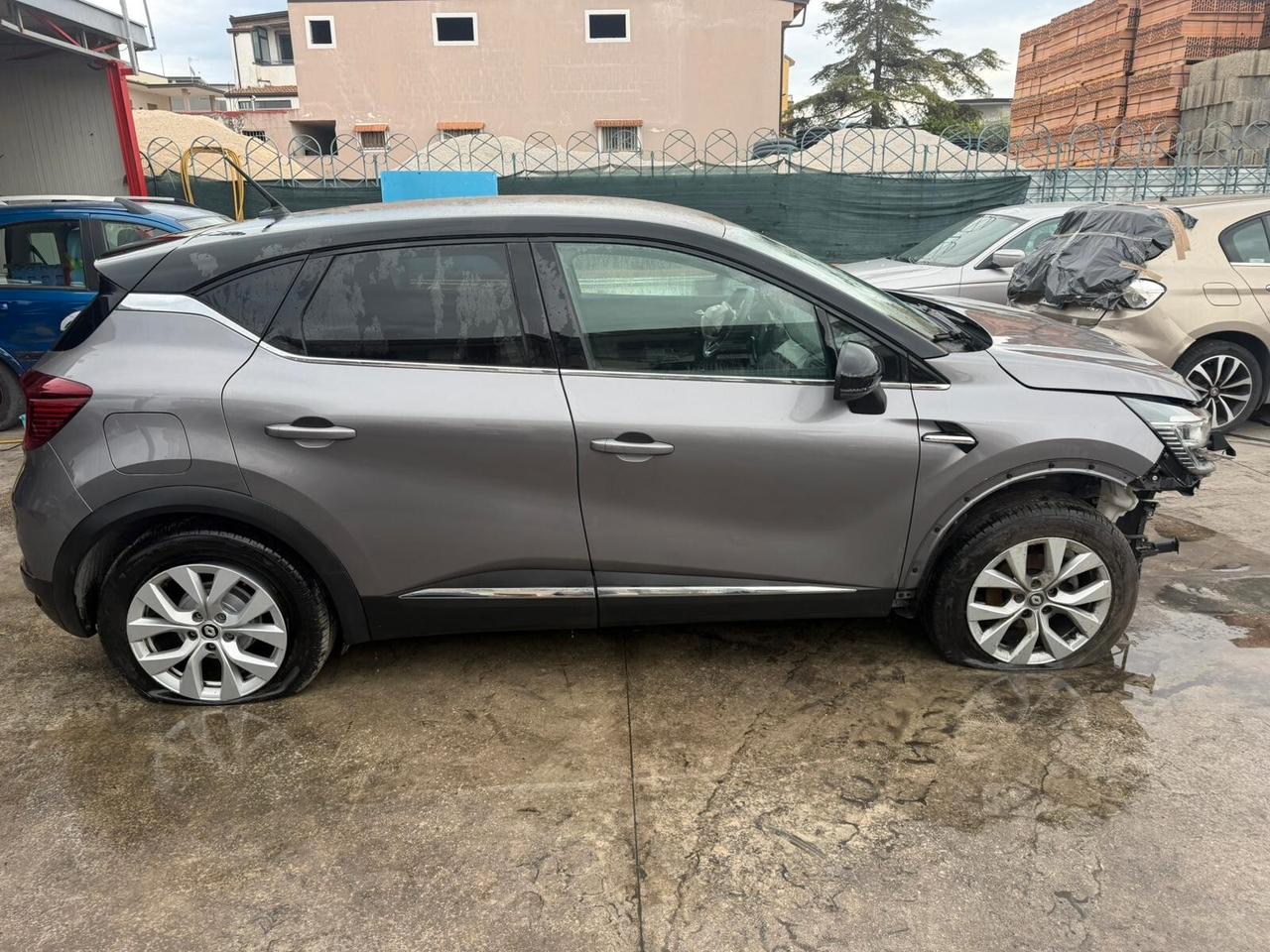Renault Captur GPL sinistrato - 2021