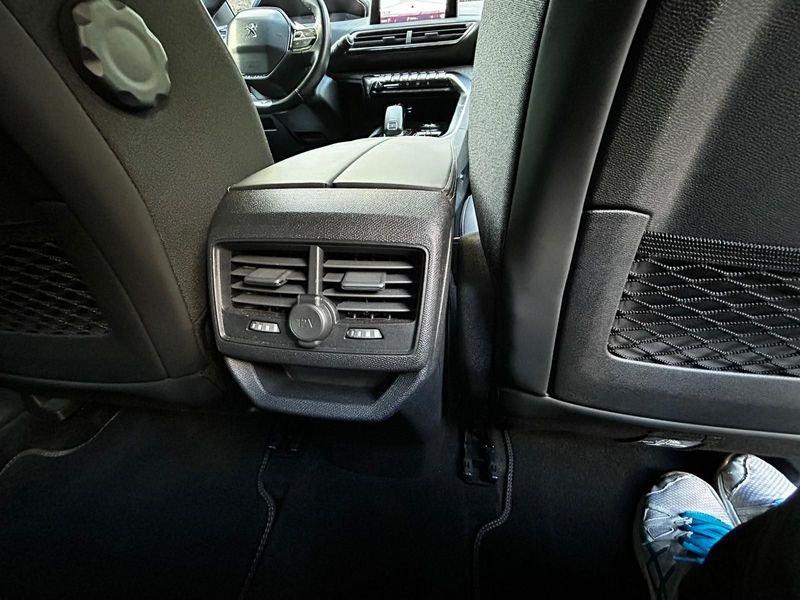 Peugeot 3008 3008 THP 165 EAT6 S&S GT Line
