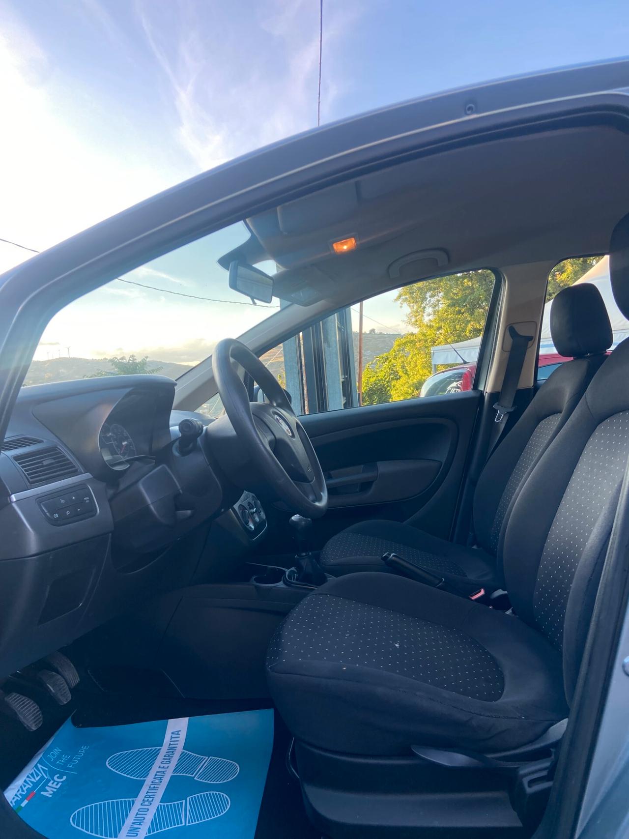 Fiat Grande Punto 1.3 MJT 75 CV 5 porte Dynamic