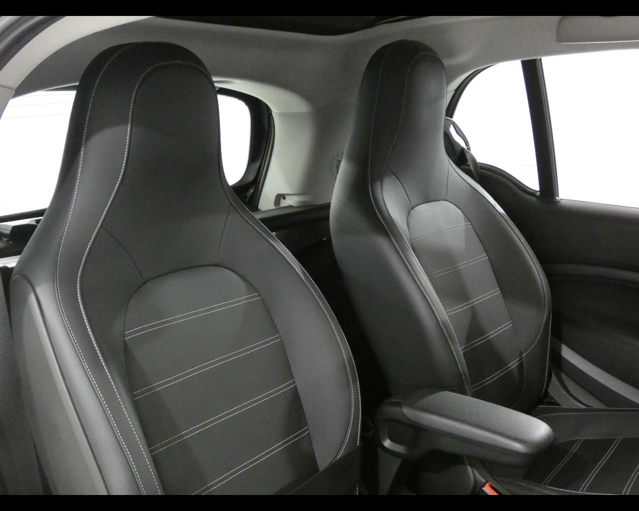 SMART fortwo 3ªs.(C/A453) - fortwo EQ Racingred (22kW)