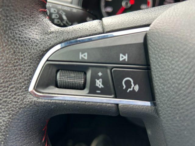 SEAT Arona 1.0 TGI FR