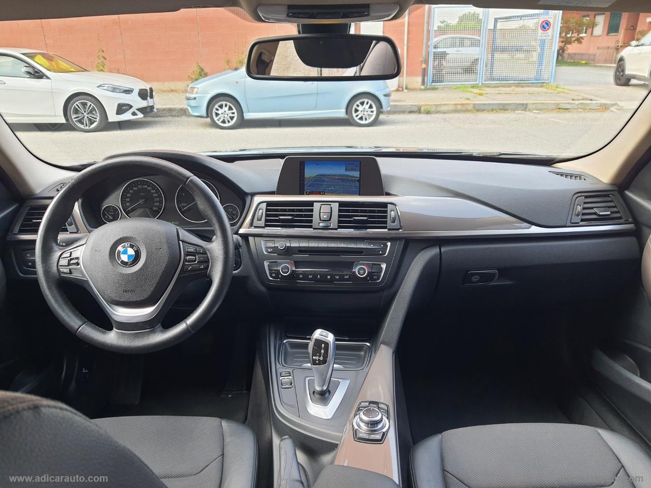 BMW 330dA xDrive Modern