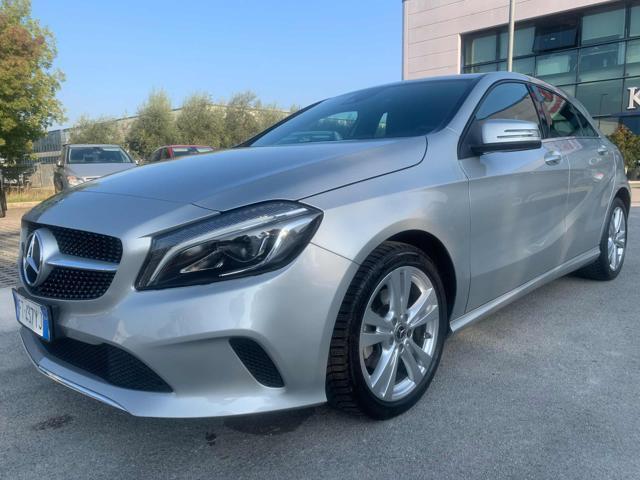 MERCEDES-BENZ A 200 d Automatic Sport