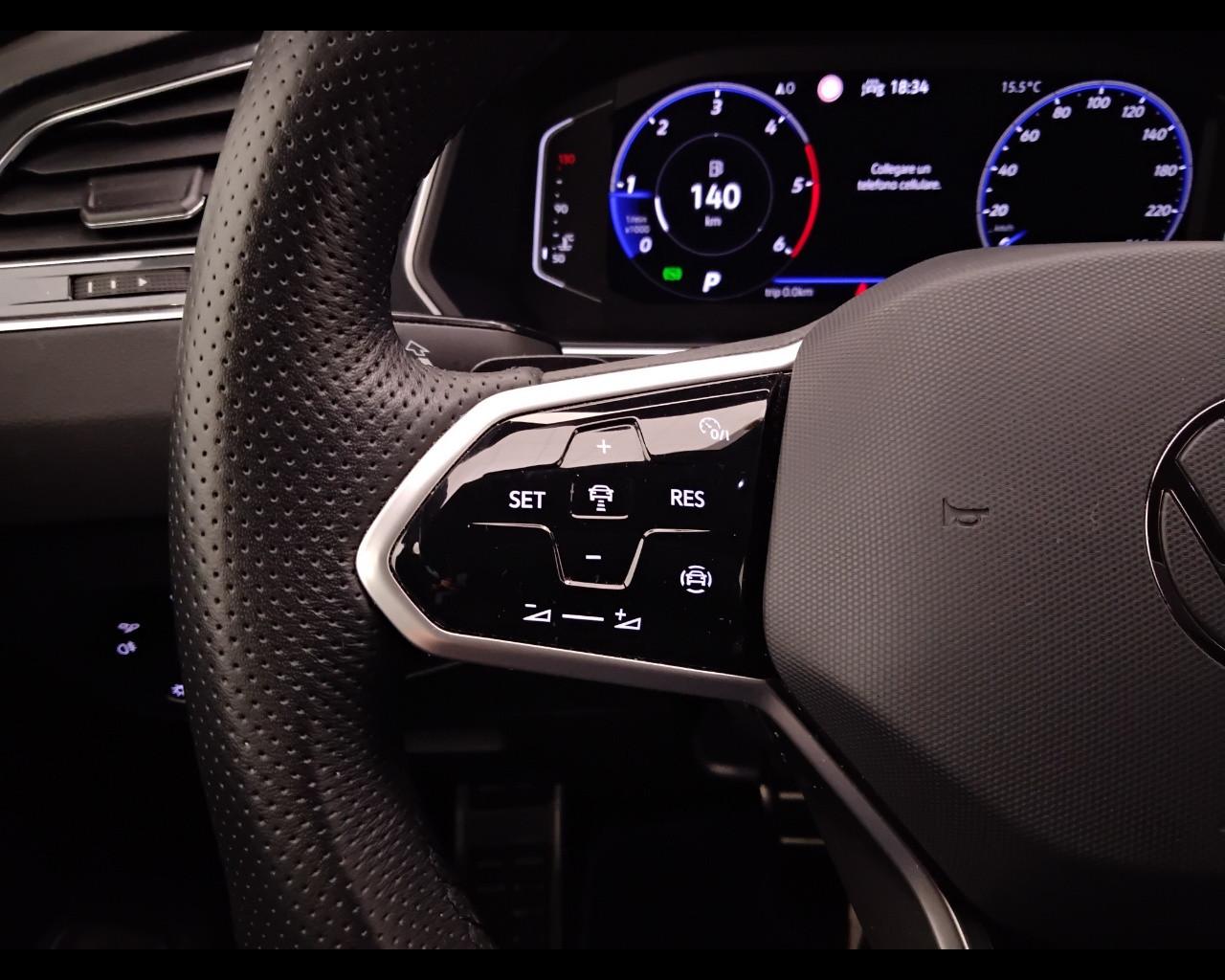 VOLKSWAGEN Tiguan II 2021 - Tiguan 2.0 tdi R-Line 150cv dsg