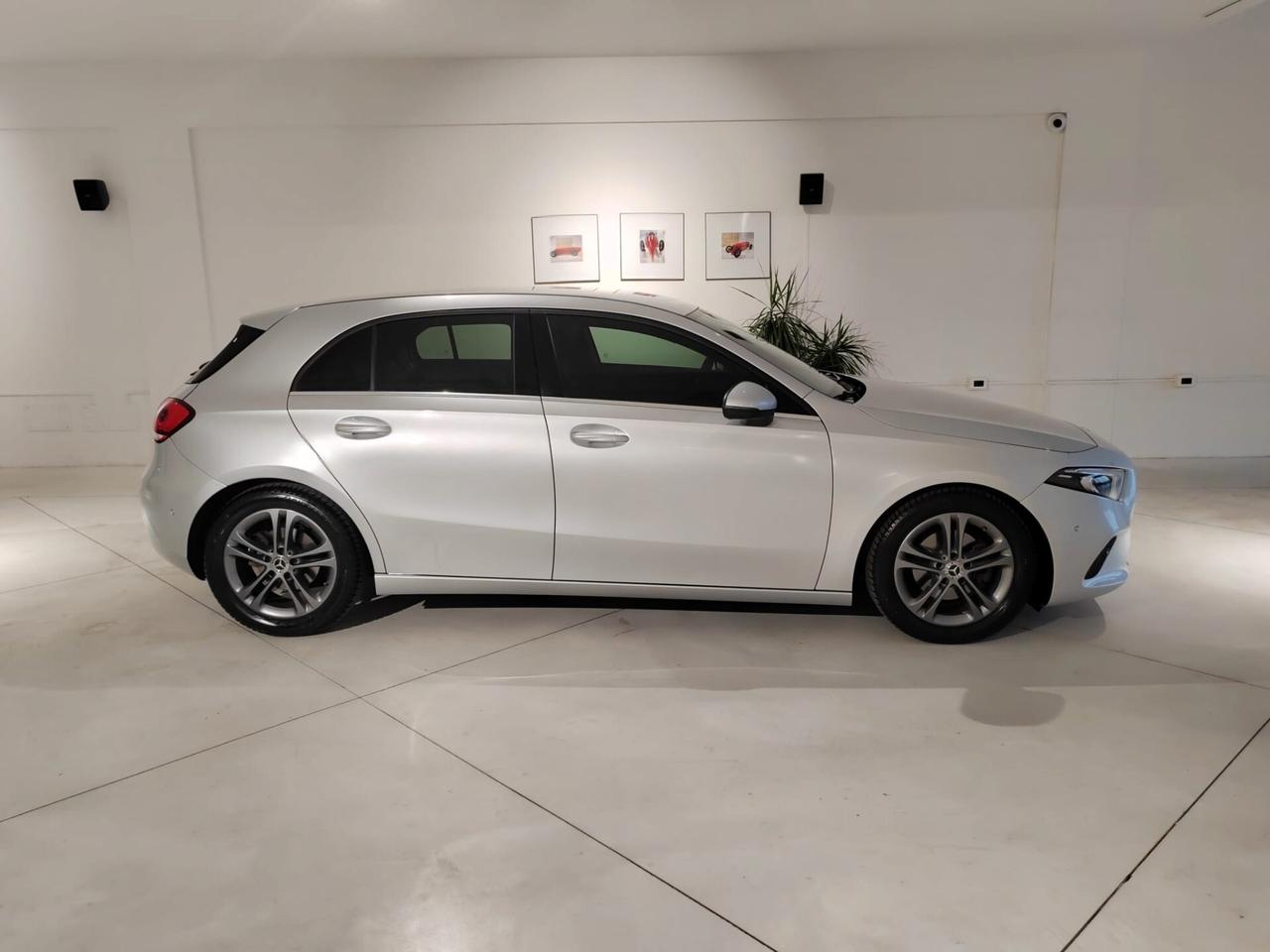 Mercedes-benz A 180 A 180 d Automatic Business Extra