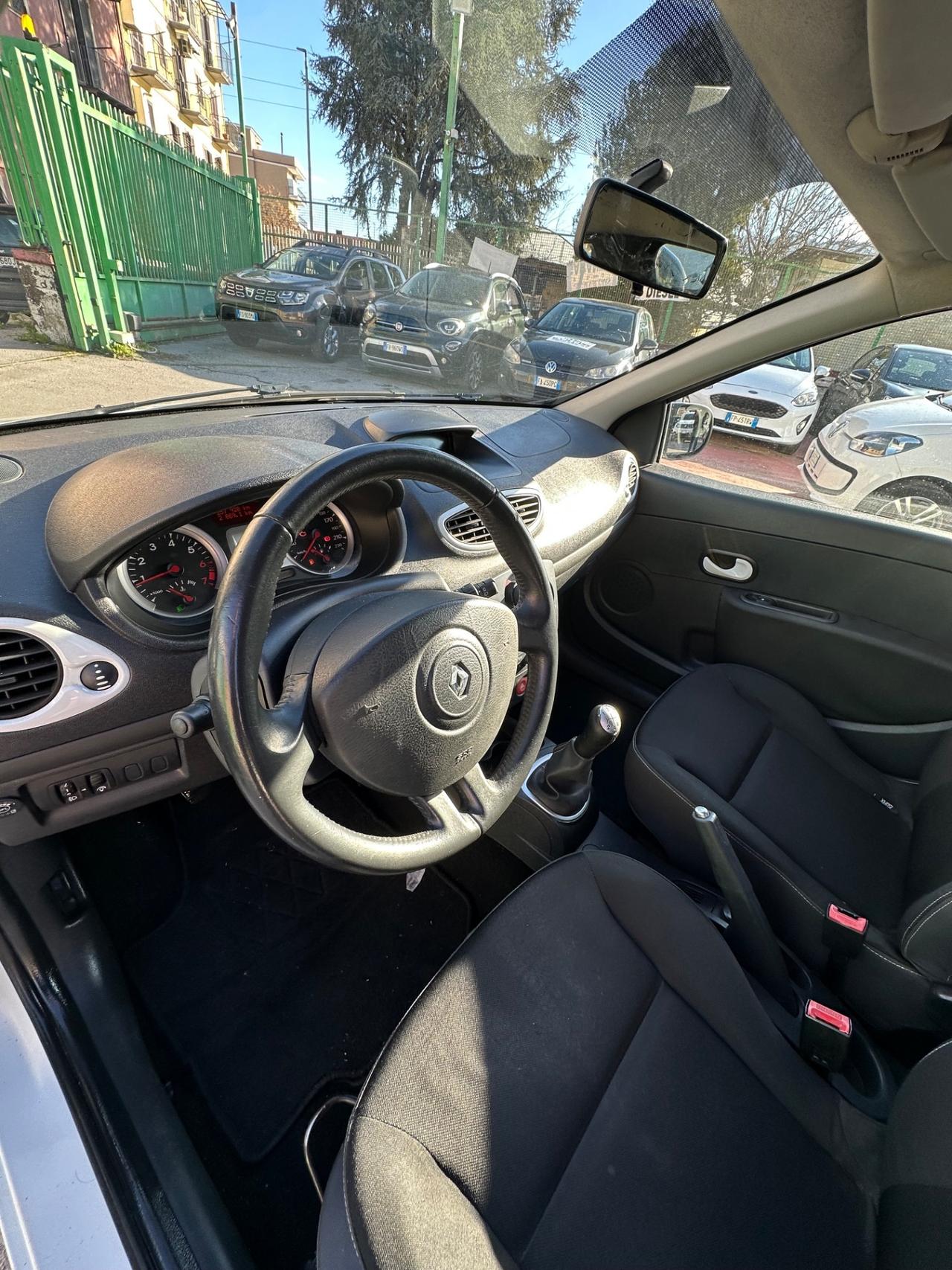 Renault Clio 1.2 16V 3 porte GPL Yahoo!