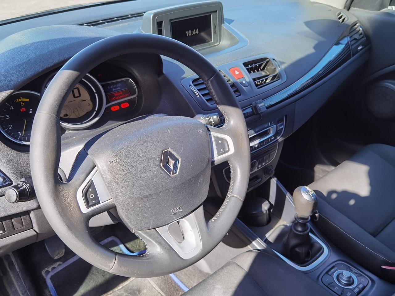Renault Mégane 1.5 dCi 110CV SporTour Active