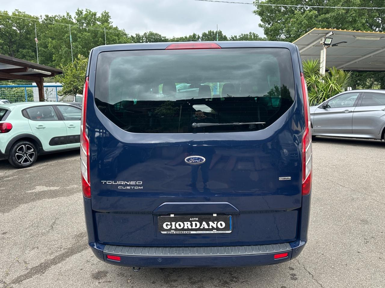 Ford Tourneo Custom 2.2 TDCi 125CV 9 posti Limited
