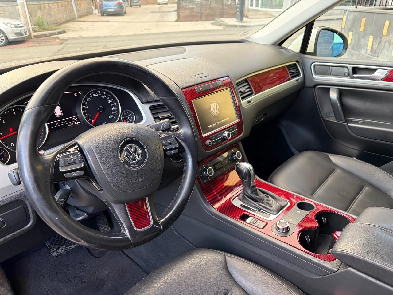 Volkswagen Touareg 3.0 TDI R-Line 245CV bluemotion