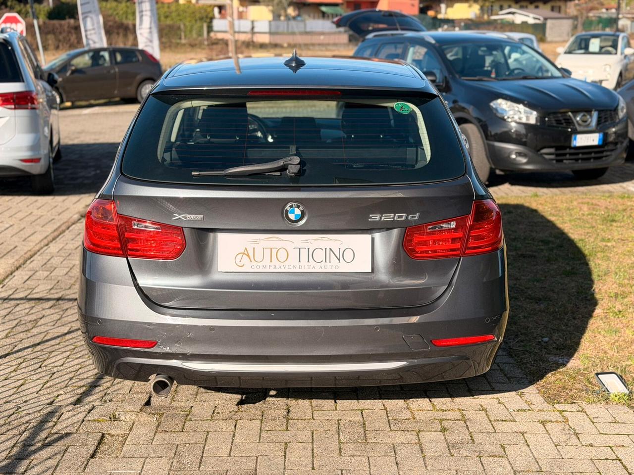 Bmw 320 320d xDrive Touring Modern