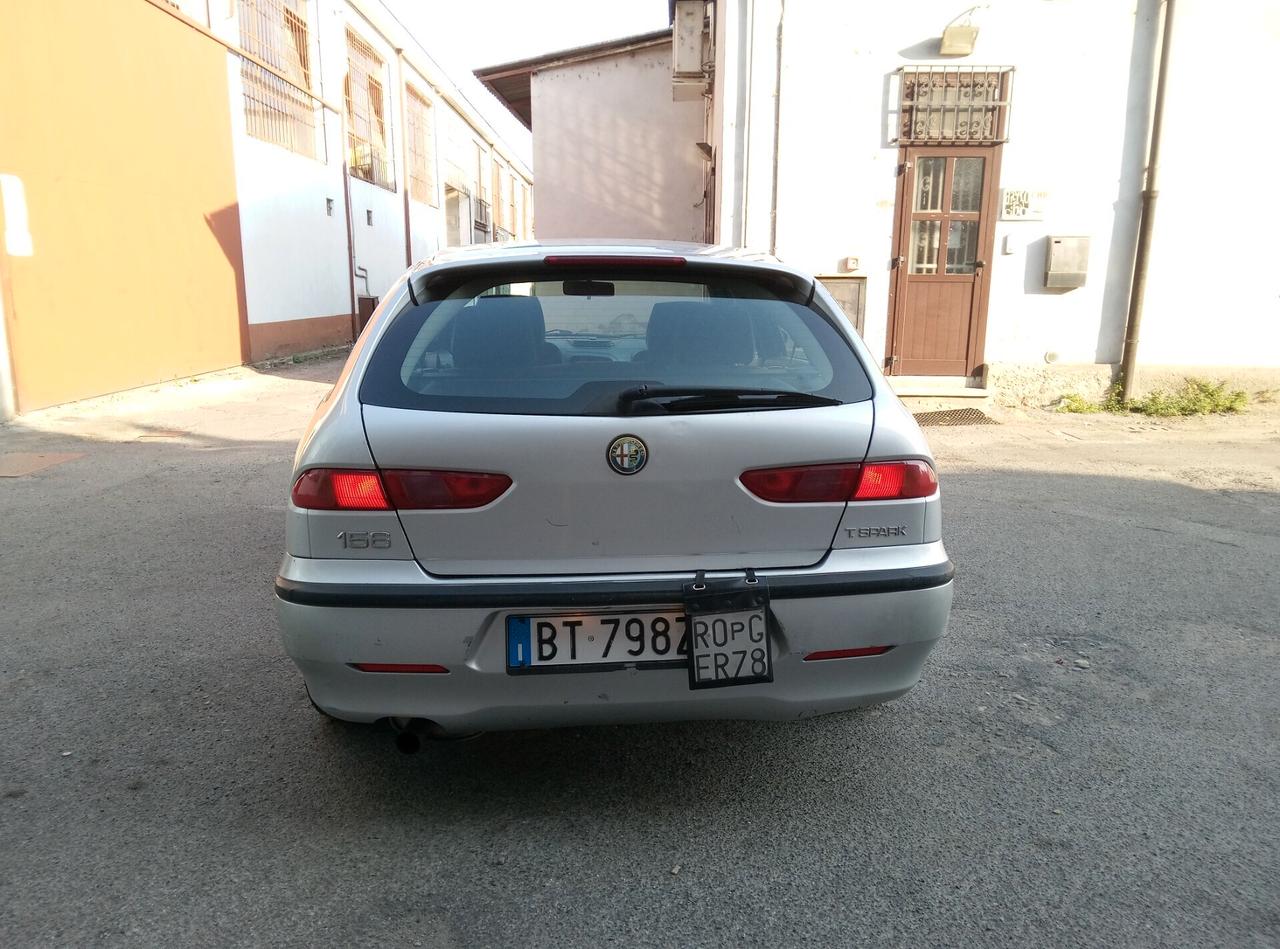 Alfa Romeo 156 1.6i 16V Twin Spark cat Sportwagon Progression